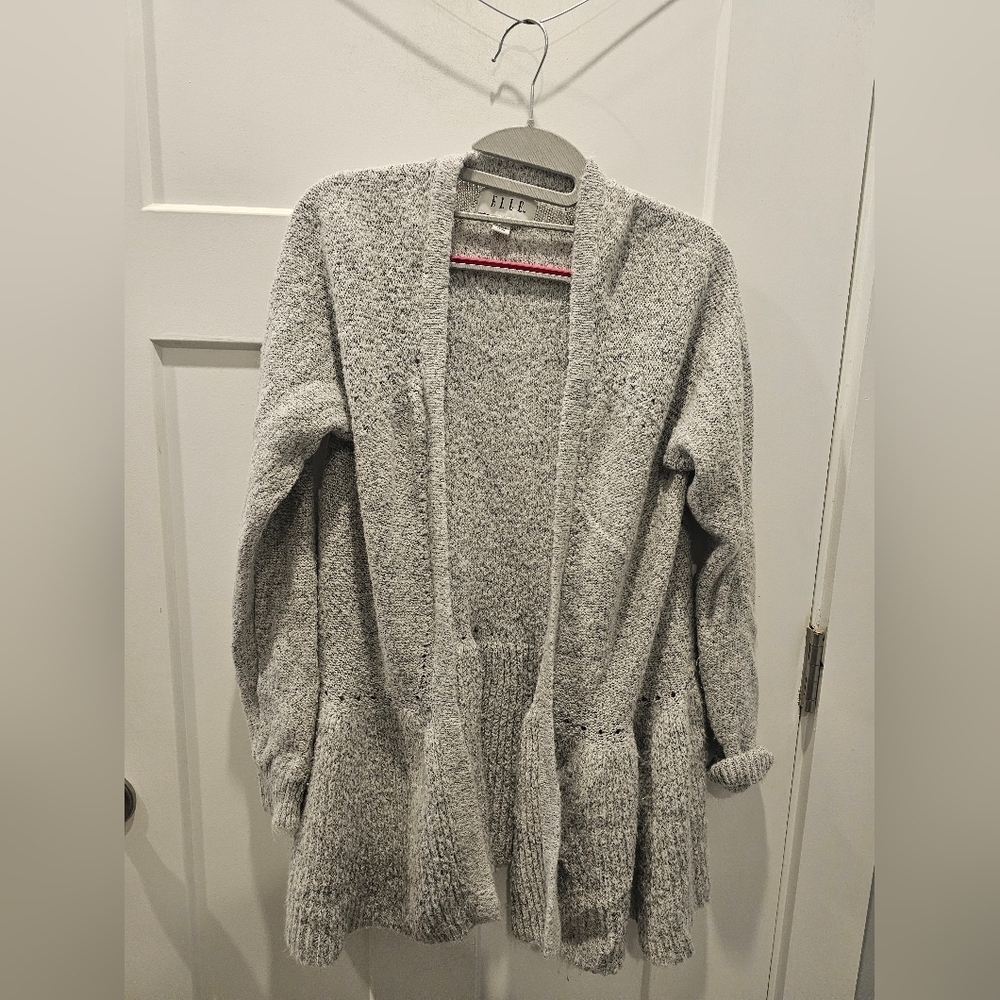 ELLE Gray Textured Open Front Cardigan Large Peplum Hem Cozy Knit Sweater